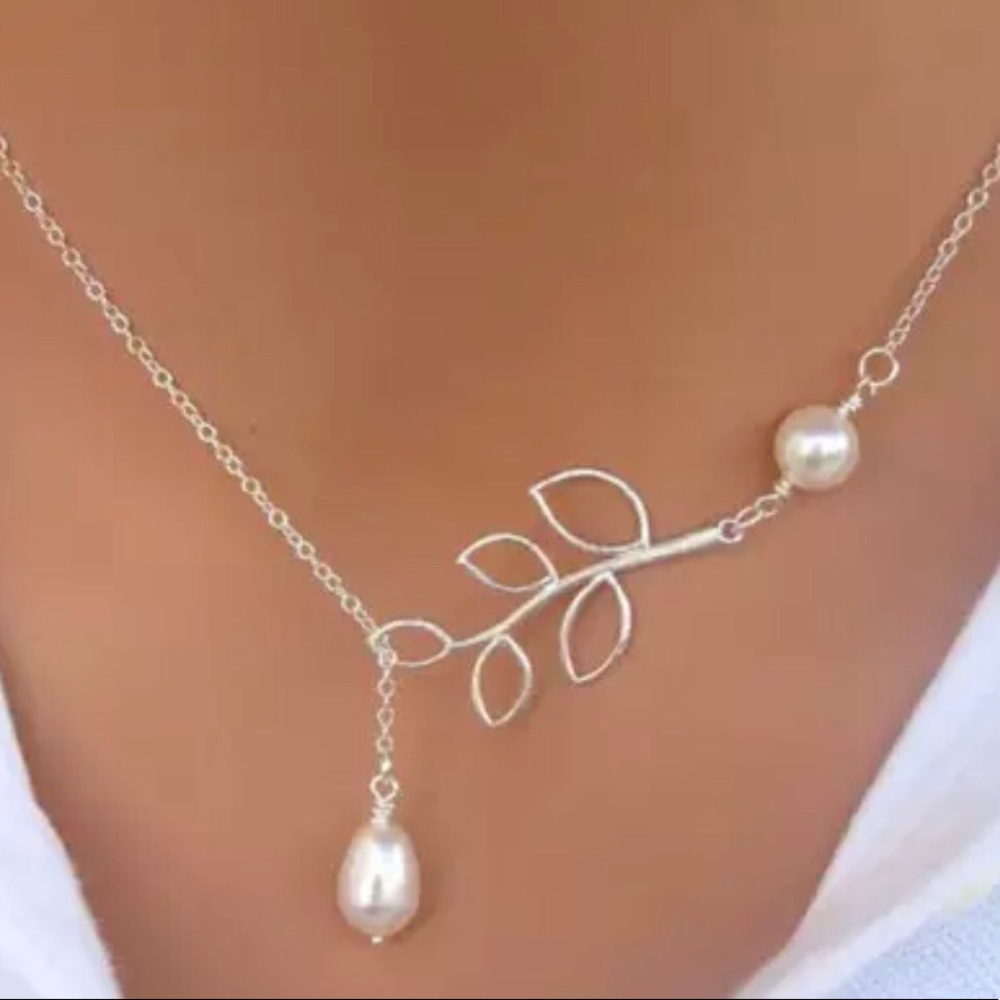 3/$30 Leaf & Pearl Lariat Necklace